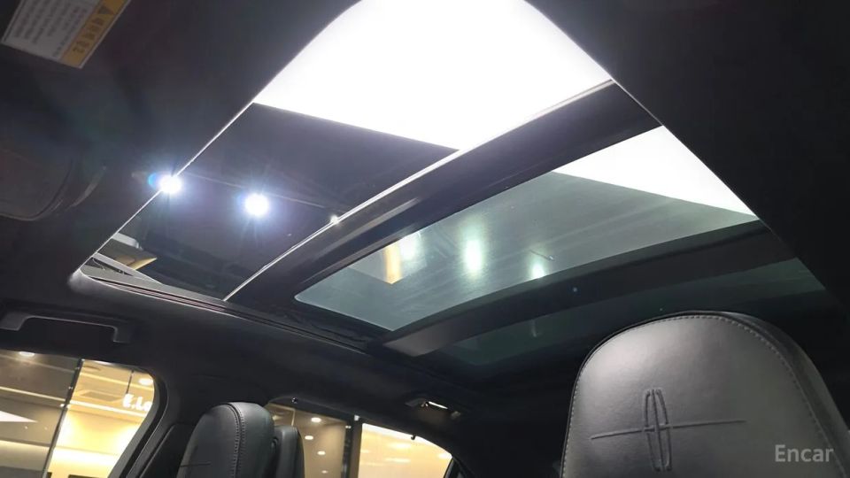Lincoln Continental