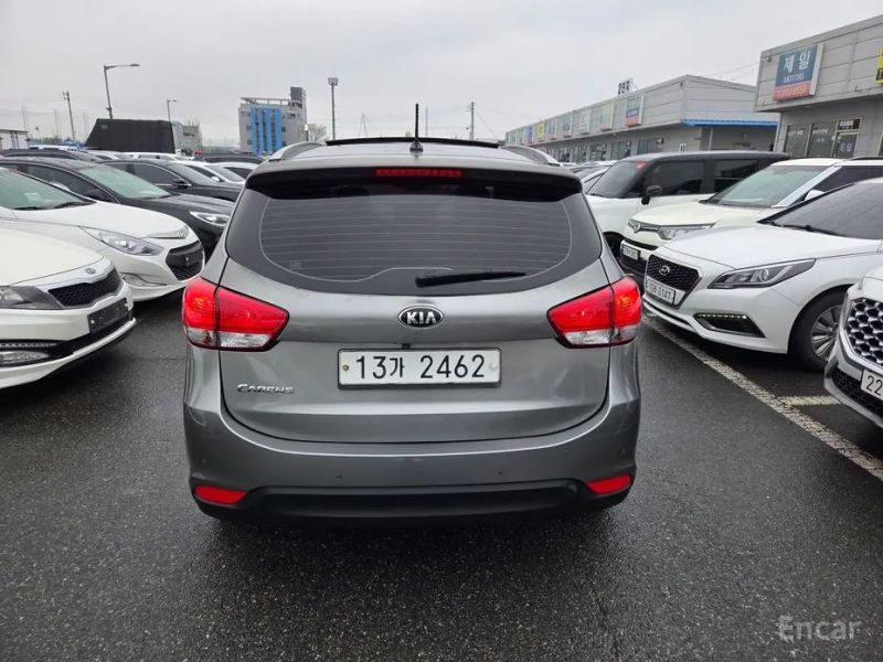 Kia Carens