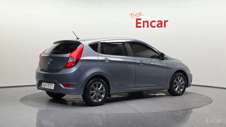Hyundai Accent