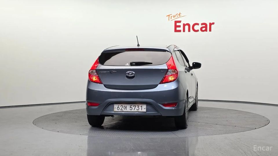 Hyundai Accent