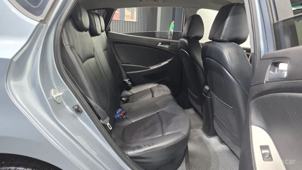 Hyundai Accent