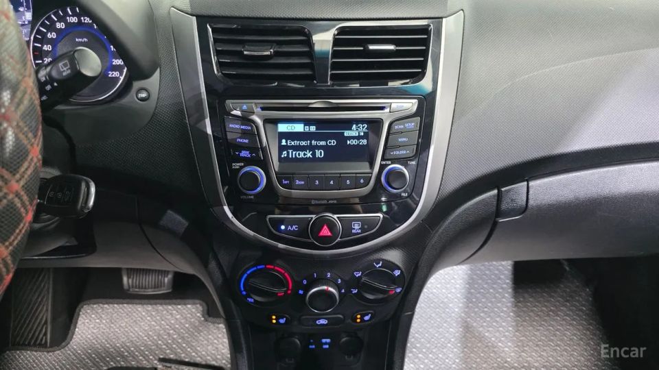 Hyundai Accent