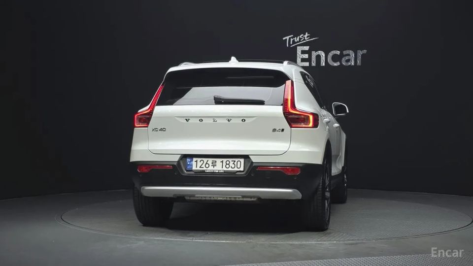 Volvo XC40