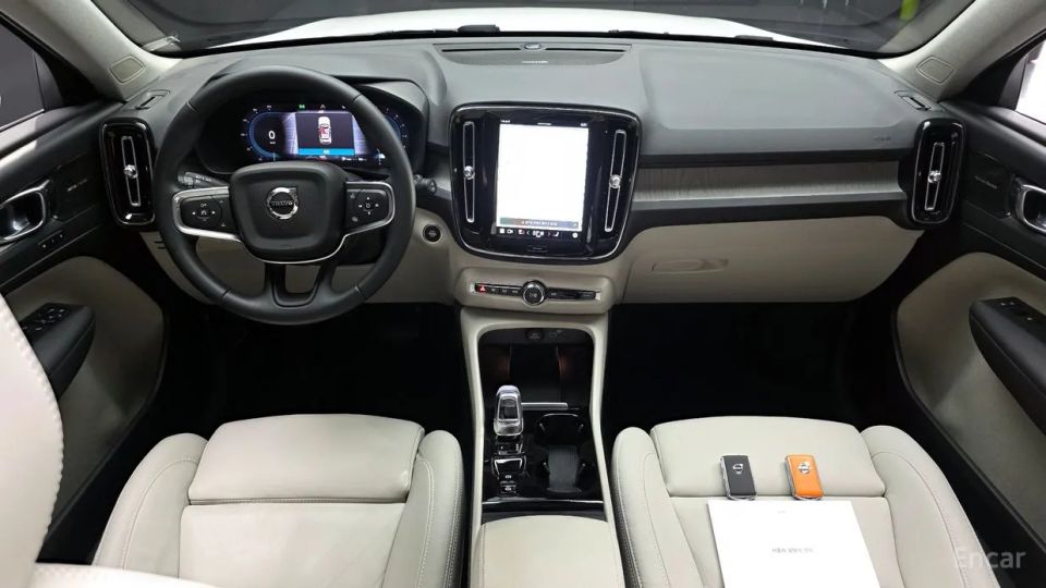 Volvo XC40