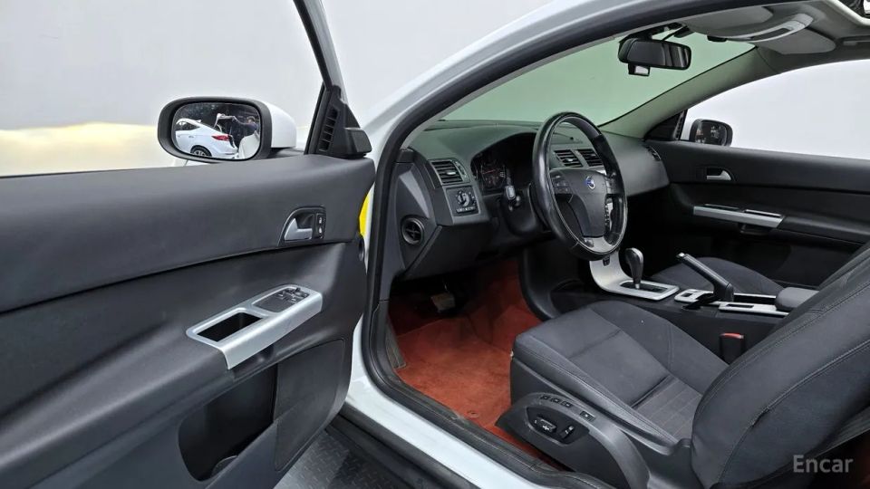 Volvo C30