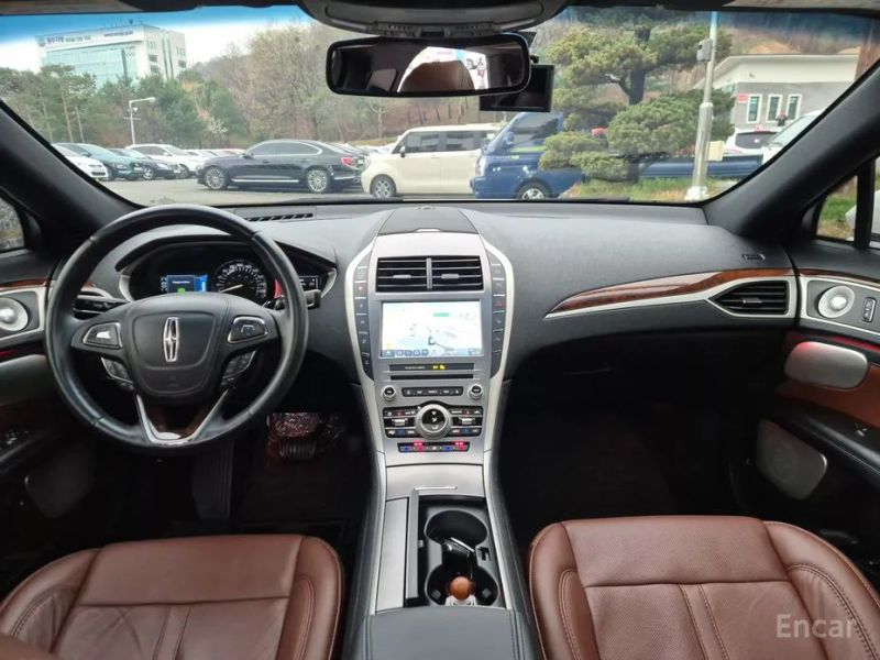 Lincoln MKZ
