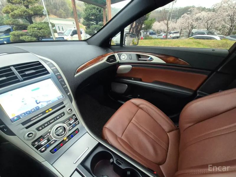 Lincoln MKZ