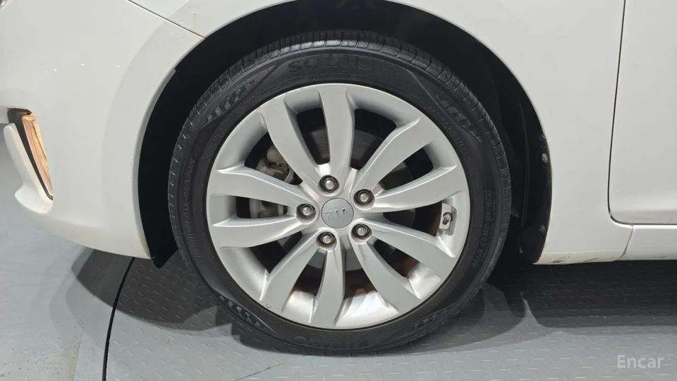 Kia Carens