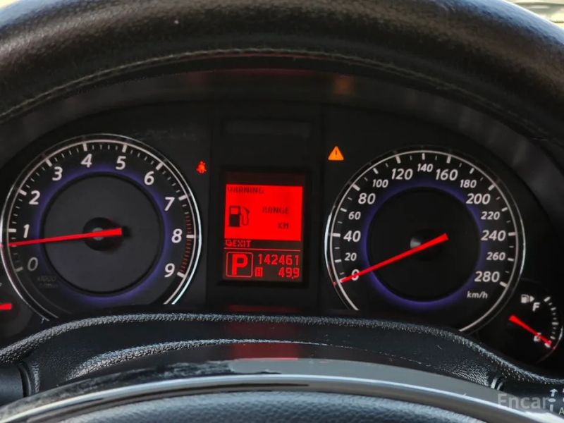 Infiniti G