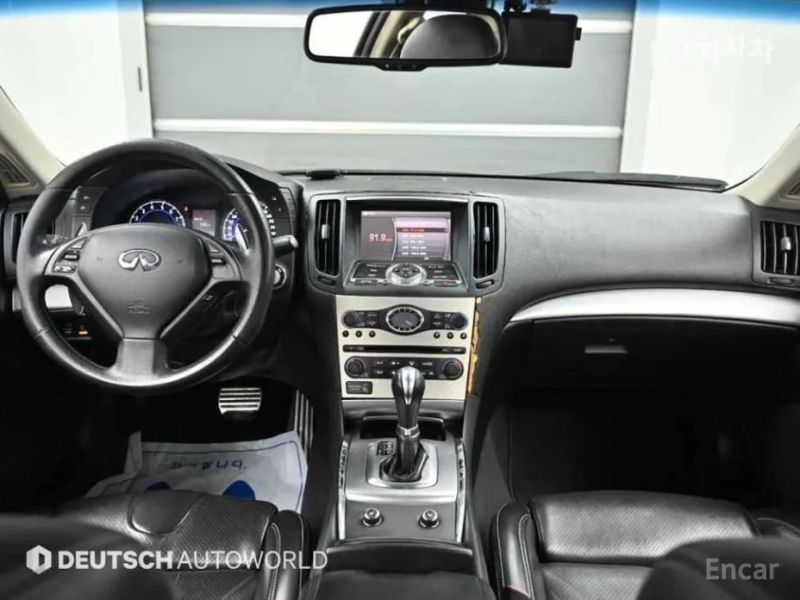 Infiniti G