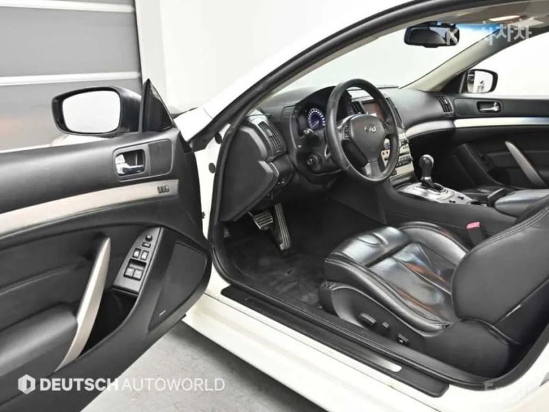 Infiniti G