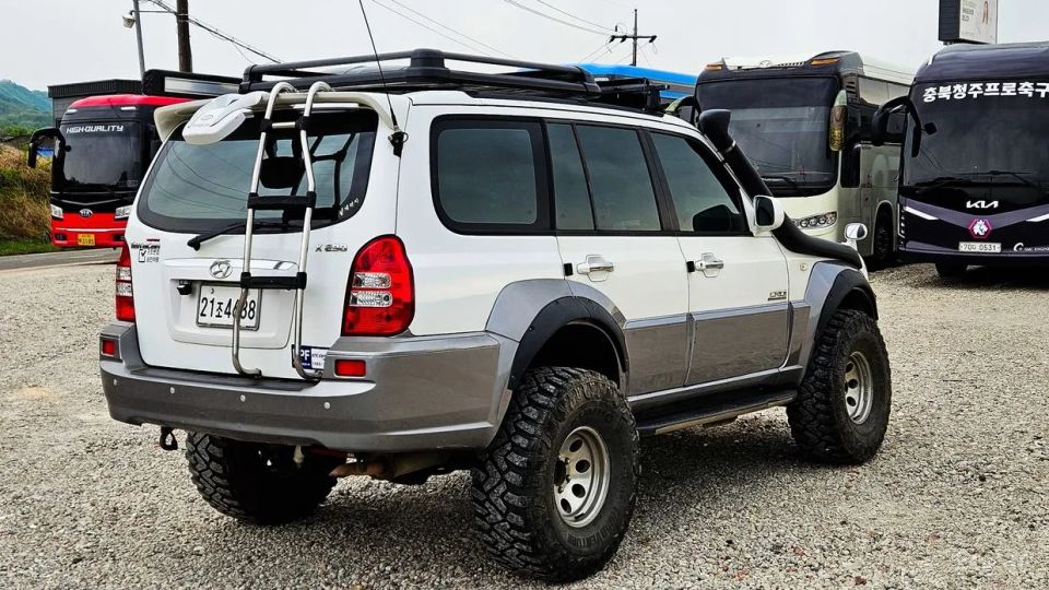 Hyundai Terracan