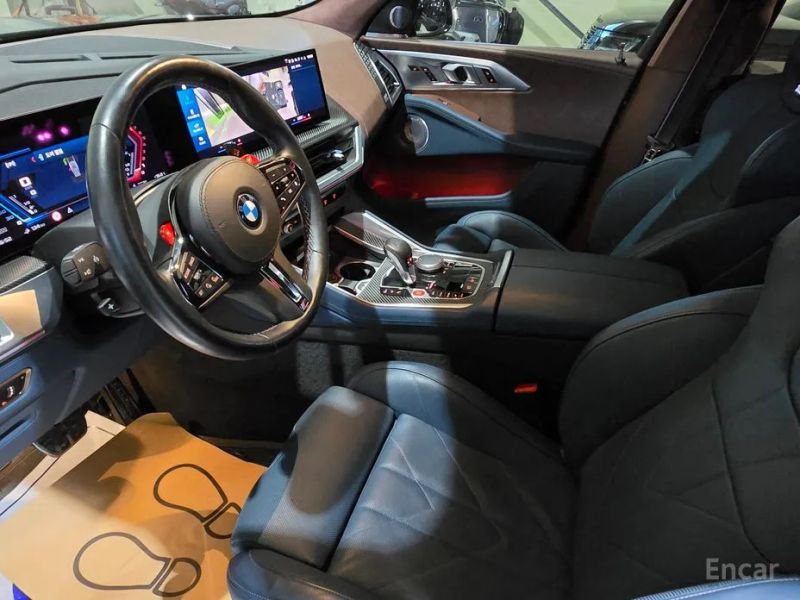 BMW XM