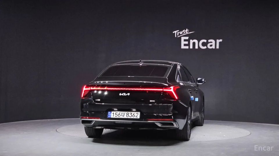 Kia K8
