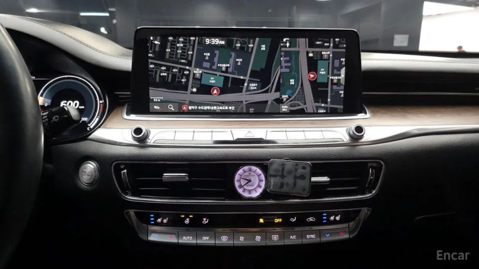 Kia K9