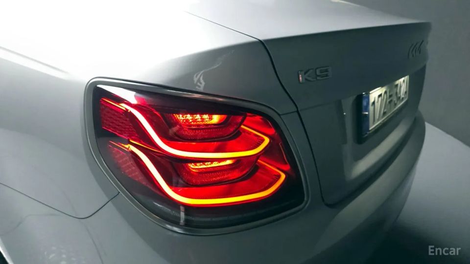 Kia K9