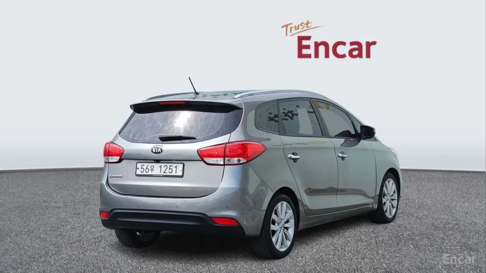 Kia Carens