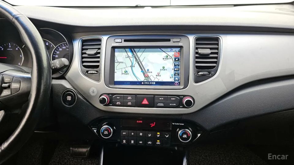 Kia Carens
