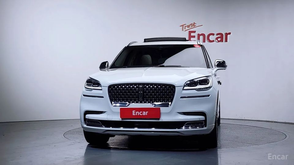 Lincoln Aviator