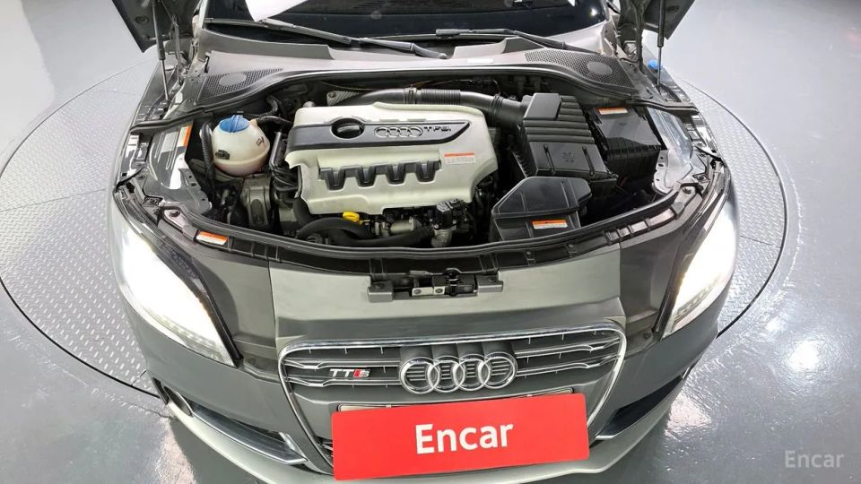 Audi TTS