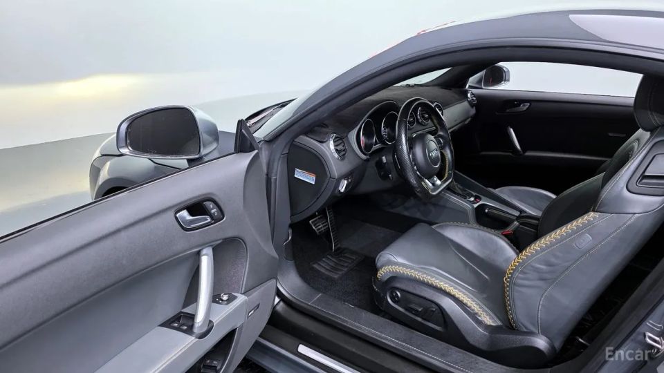 Audi TTS