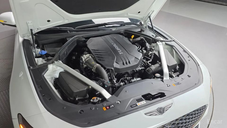 Genesis G70