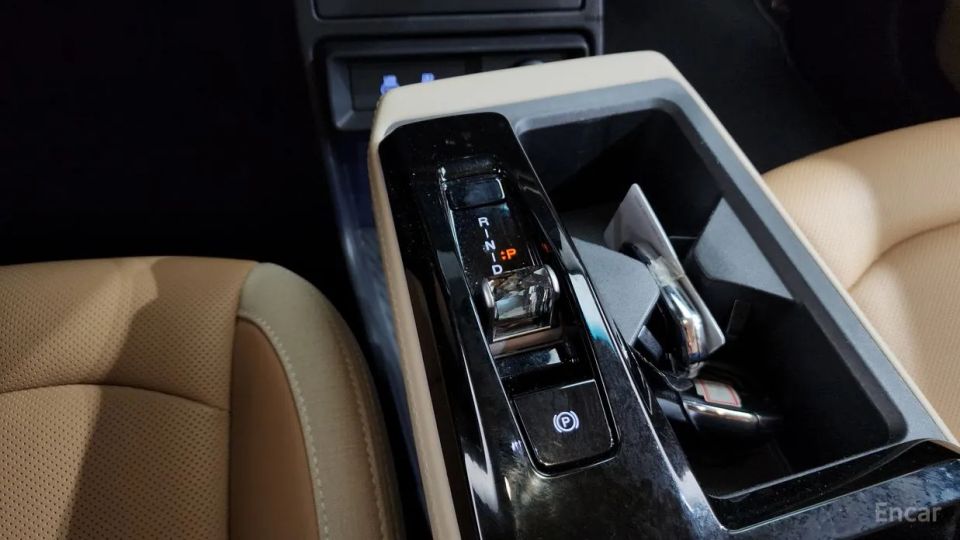 KG_Mobility_Ssangyong Actyon