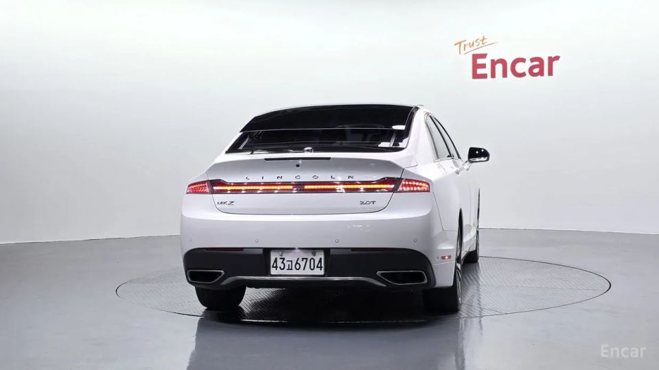 Lincoln MKZ