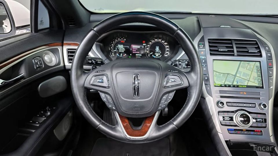 Lincoln MKZ
