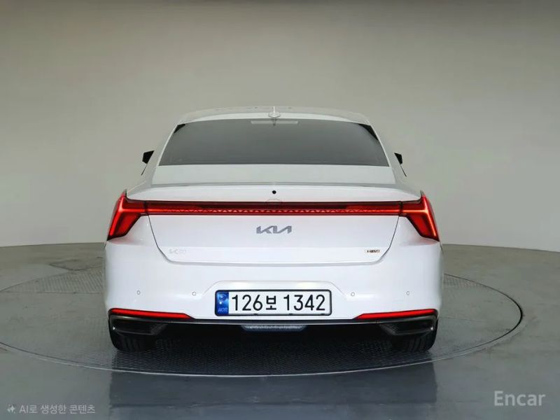 Kia K8