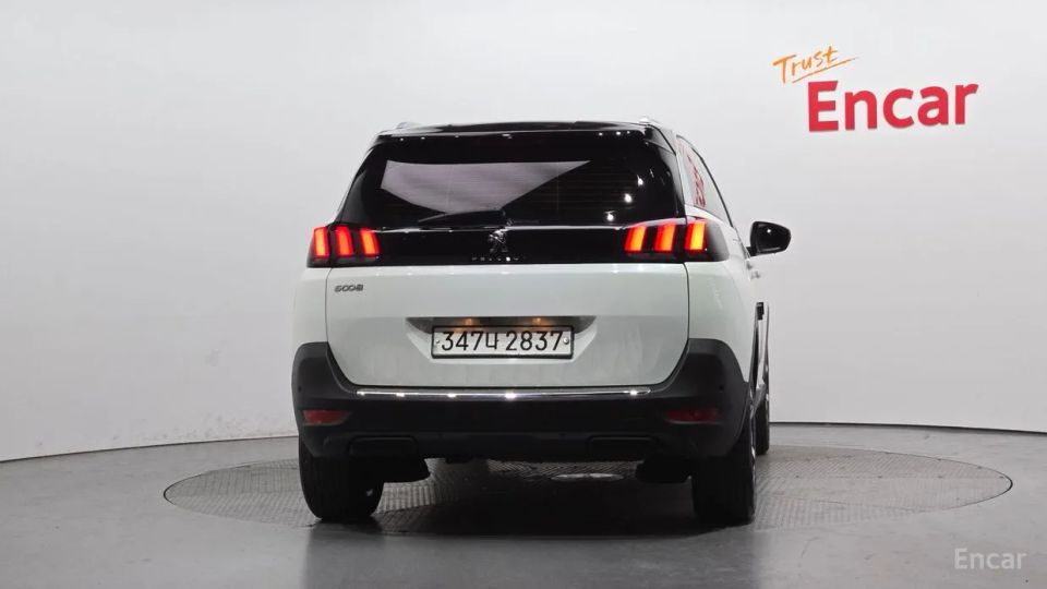 Peugeot 5008