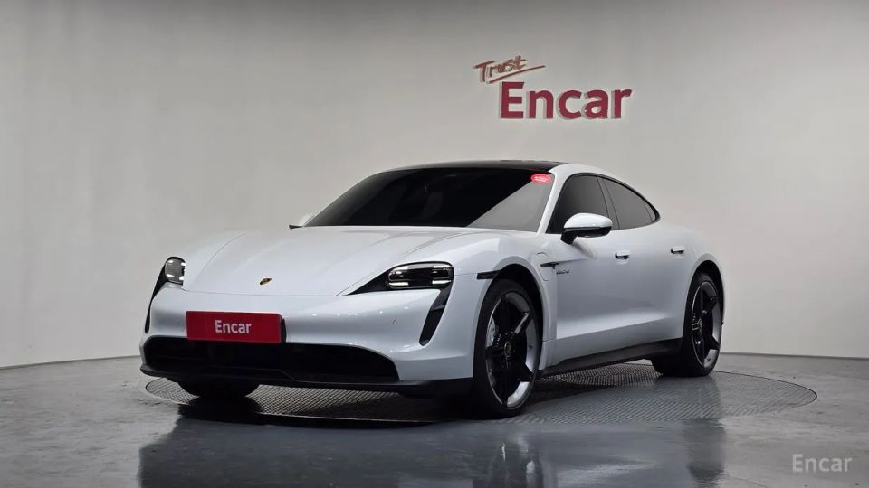 Porsche Taycan
