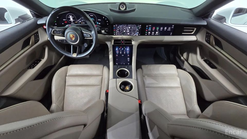 Porsche Taycan
