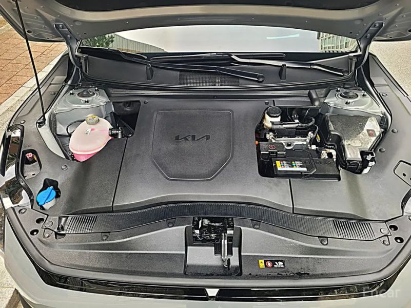 Kia EV4