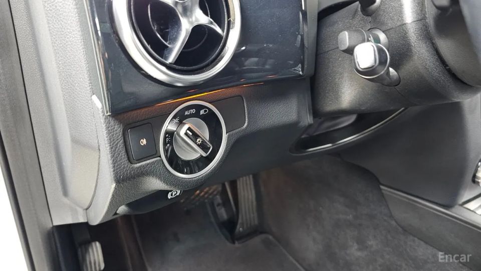 Mercedes-Benz GLK-Class