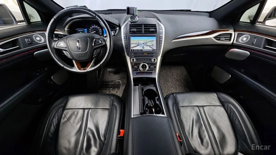 Lincoln MKZ