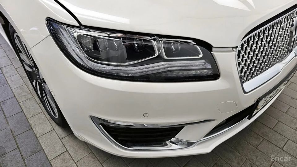 Lincoln MKZ