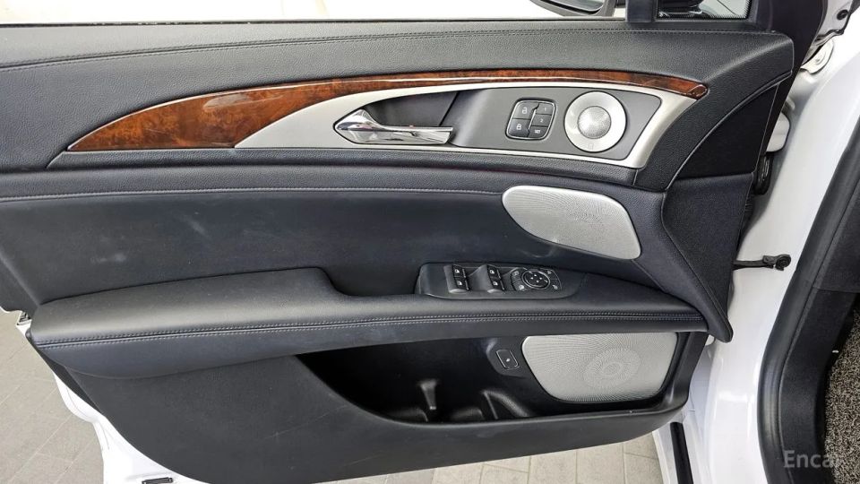 Lincoln MKZ