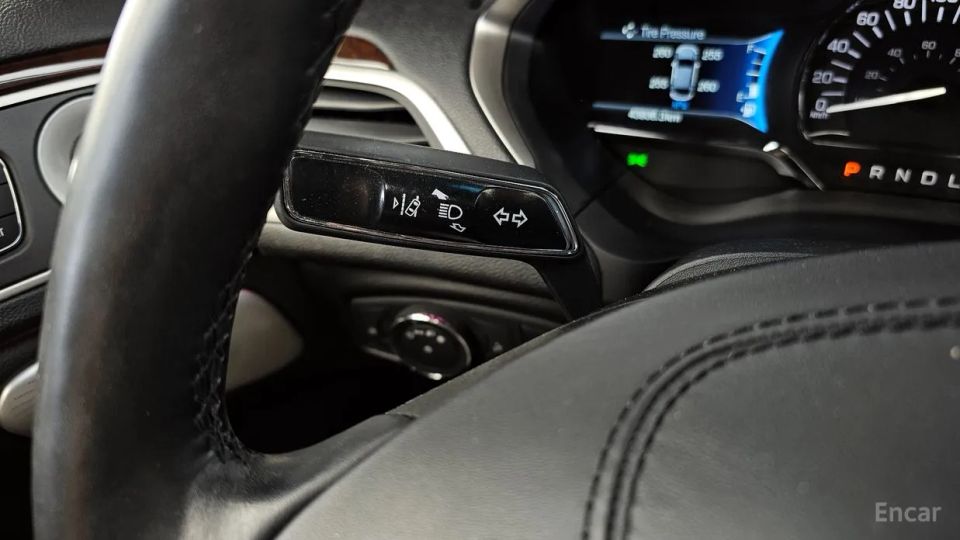 Lincoln MKZ