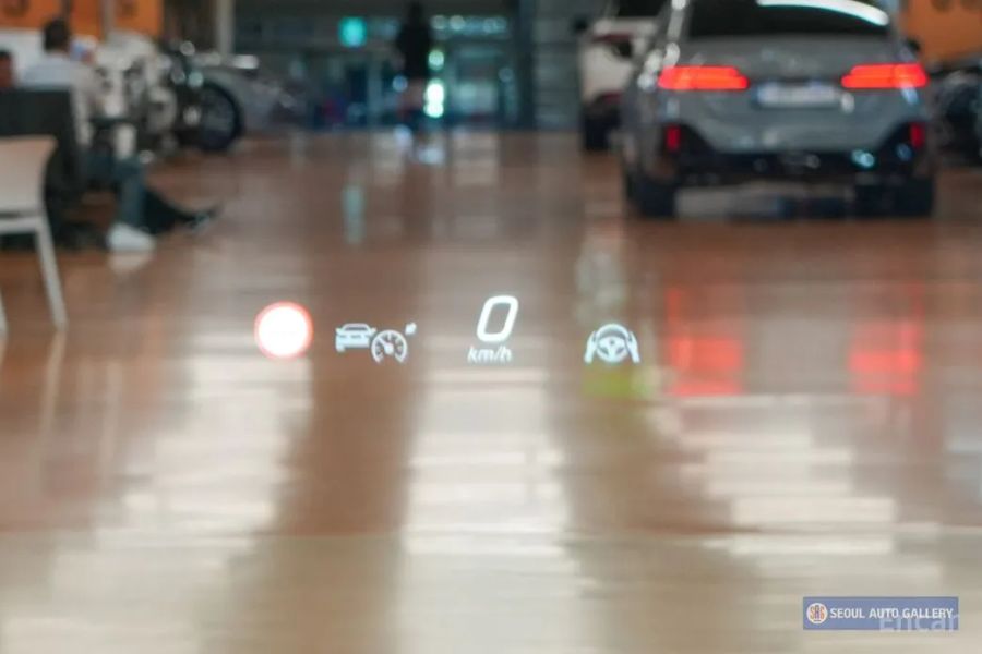 Mercedes-Benz EQS