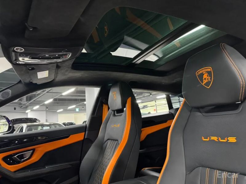 Lamborghini urus