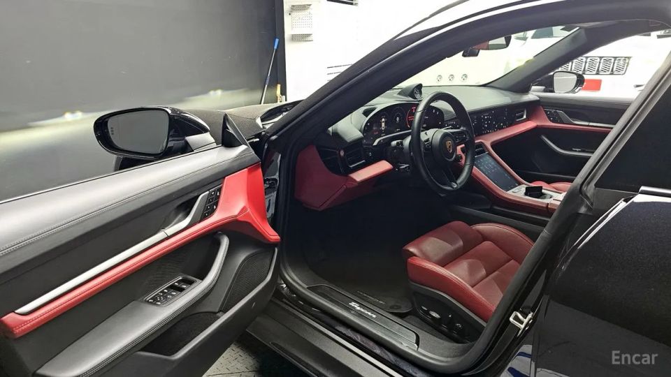 Porsche Taycan