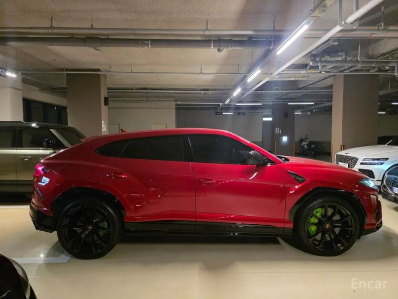 Lamborghini urus