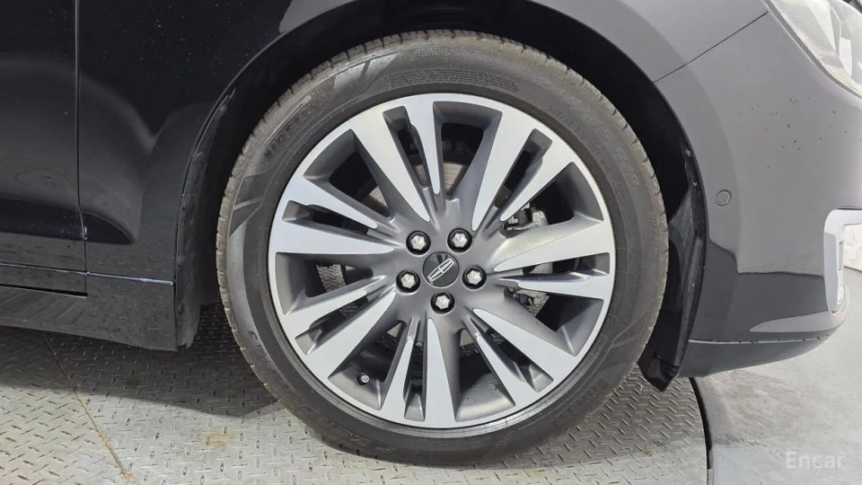 Lincoln MKZ