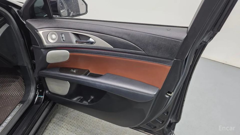 Lincoln MKZ