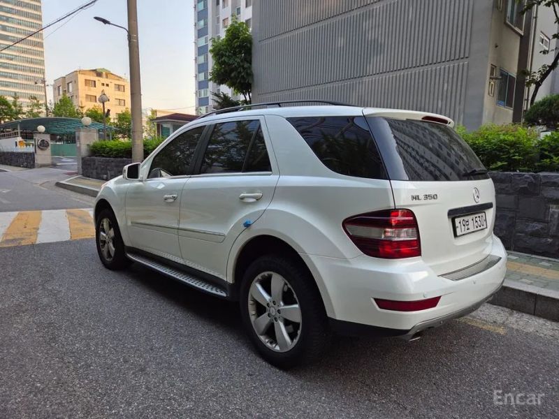 Mercedes-Benz M-class