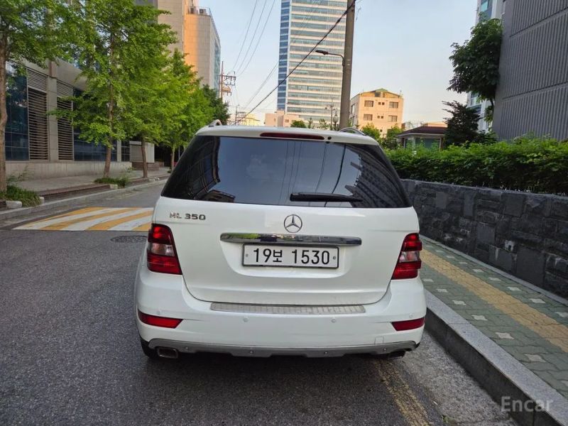 Mercedes-Benz M-class
