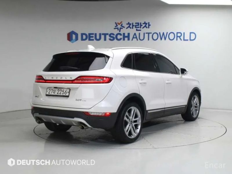 Lincoln MKC
