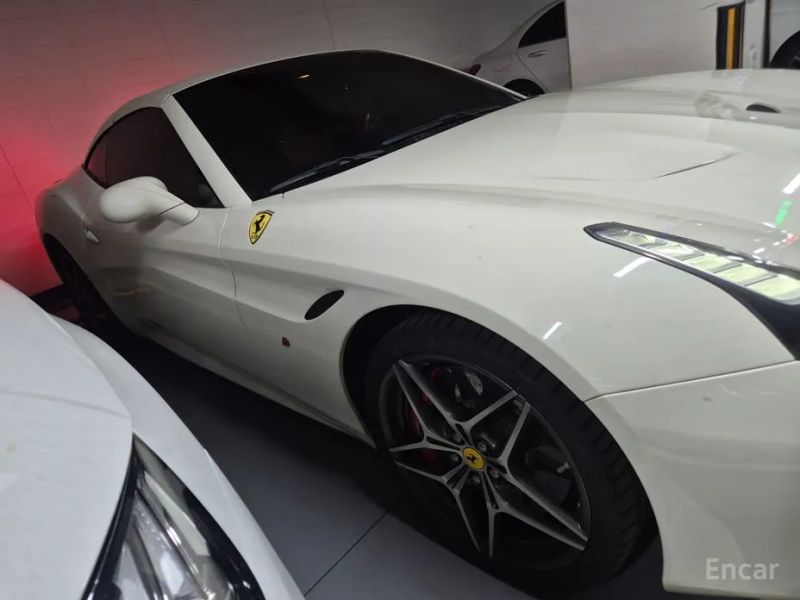 Ferrari California