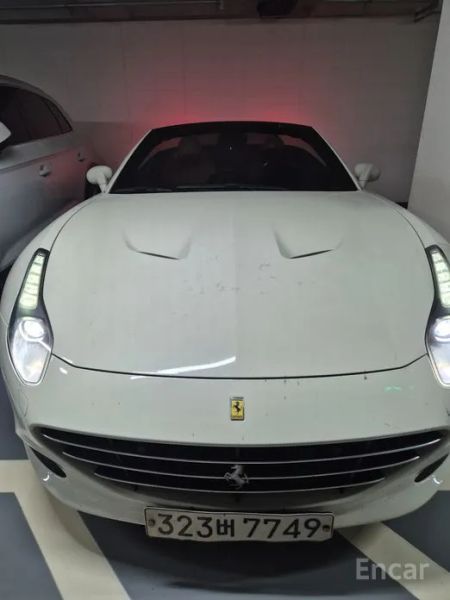 Ferrari California